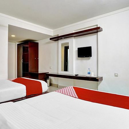Hotel O Aec Residency Mararikulam Exterior photo