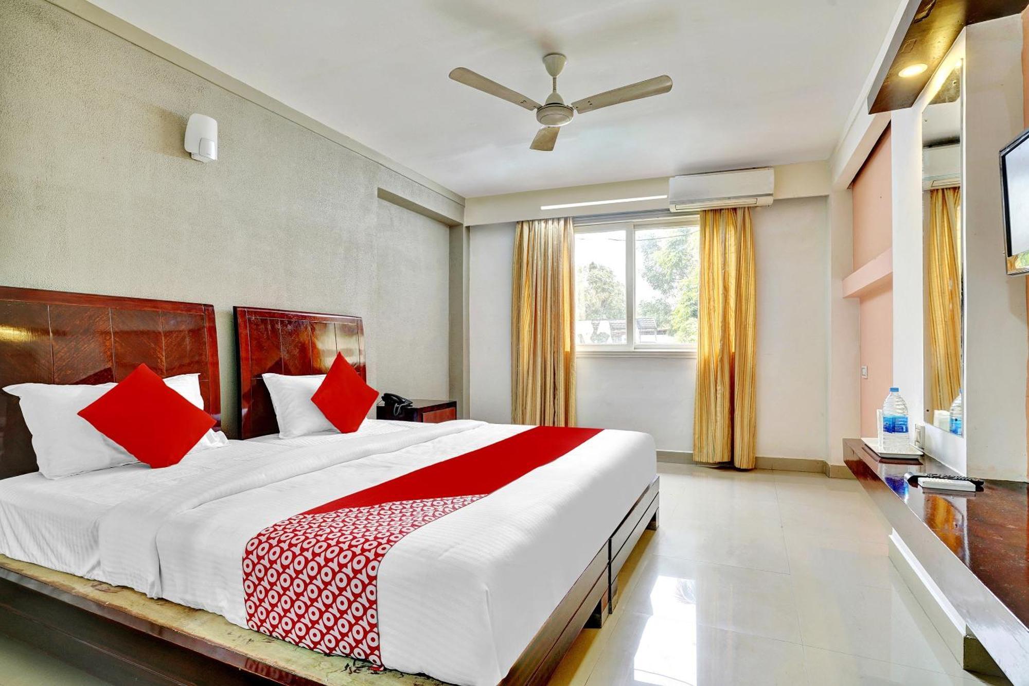 Hotel O Aec Residency Mararikulam Exterior photo